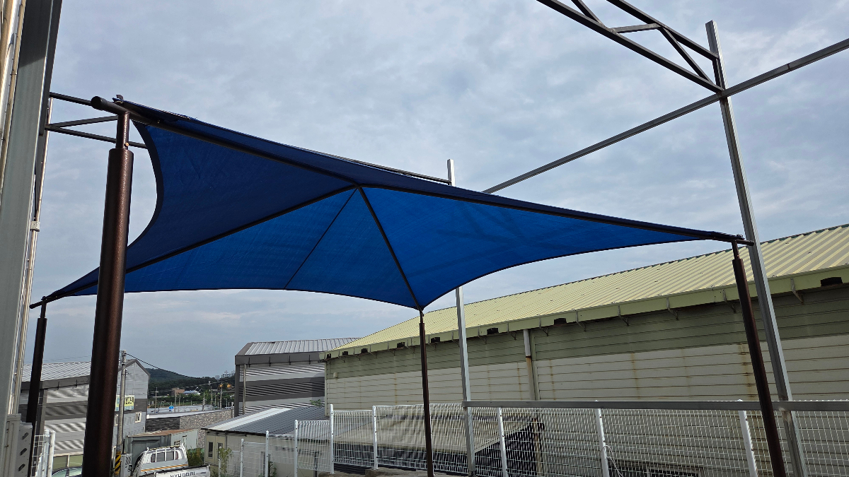 SM Shade 피라미드쉐이드 설치 전경