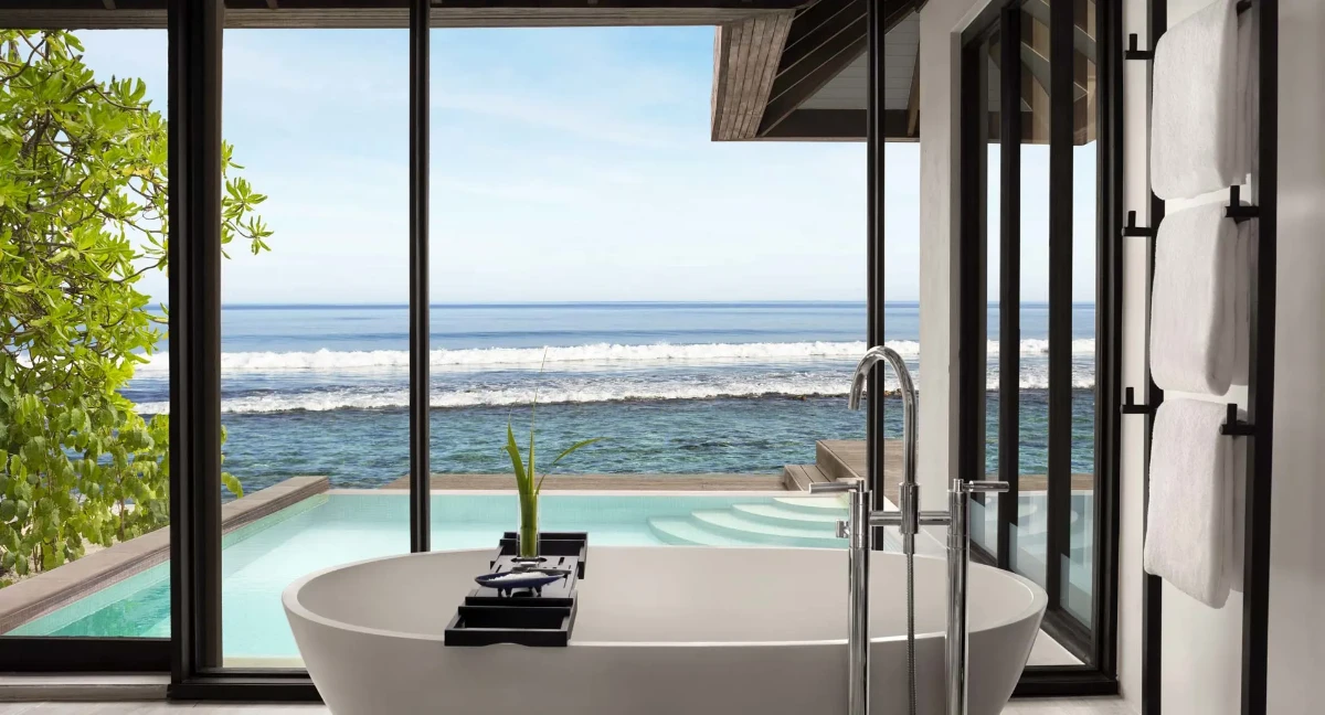 アナンタラ ヴェリ モルディブ ハネムーン 大人専用リゾート