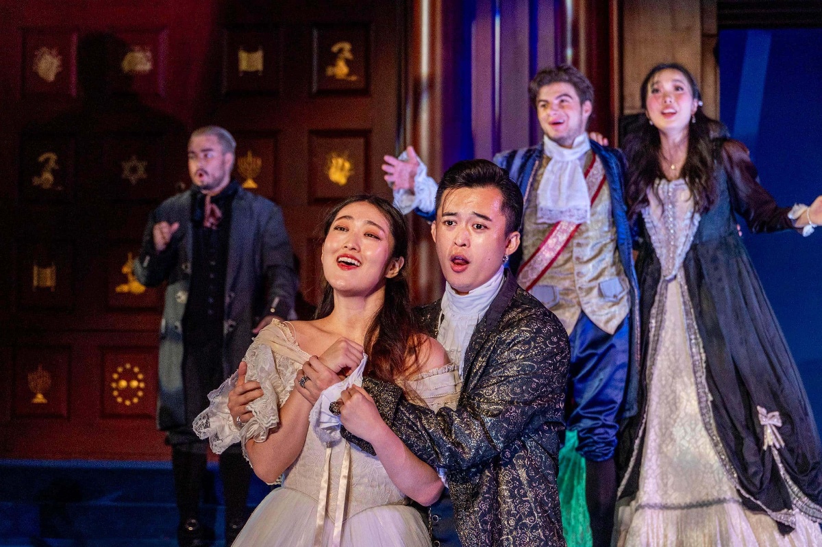 Classical World - Photo 11