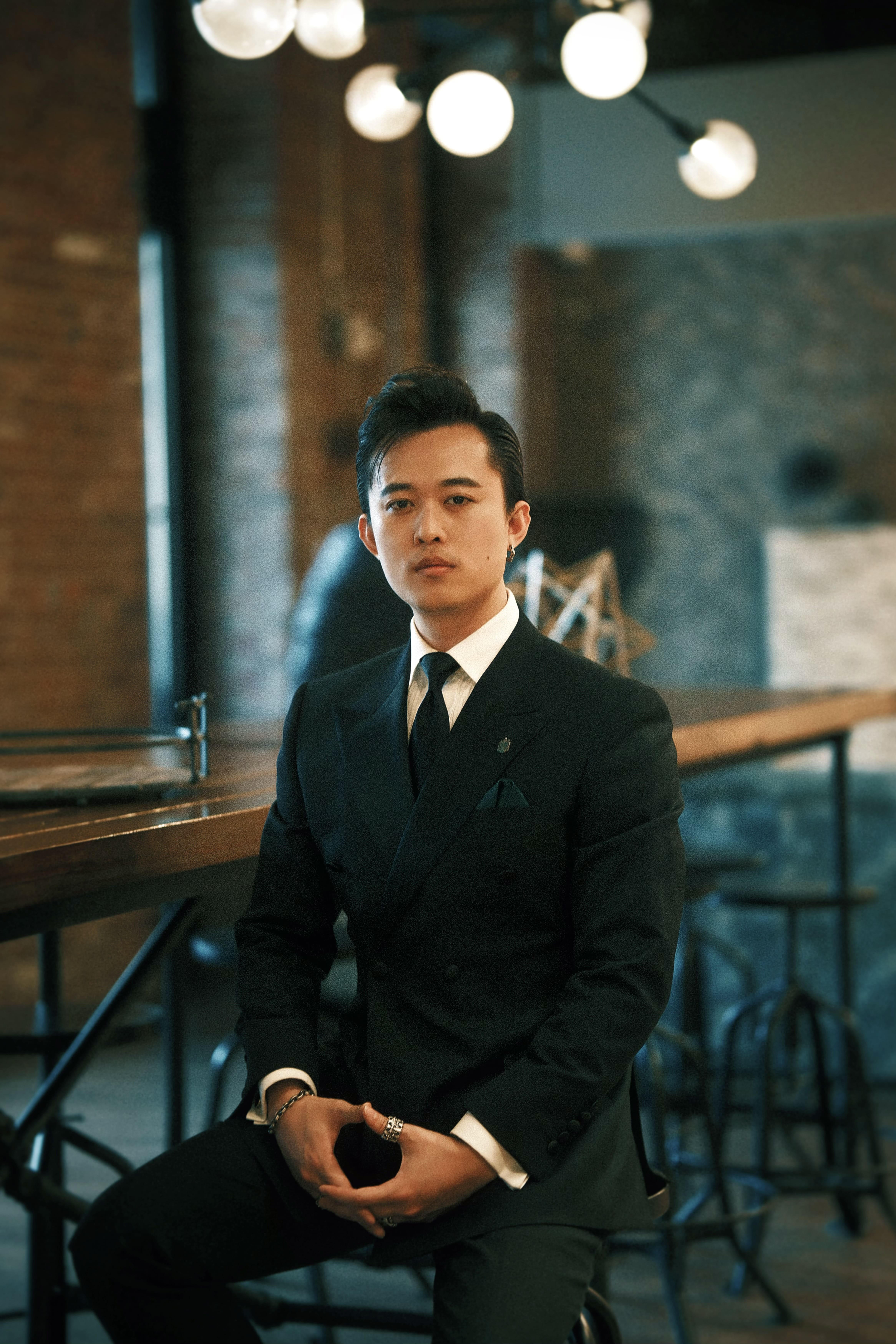 Wei Chen - Classical Baritone Opera Singer
