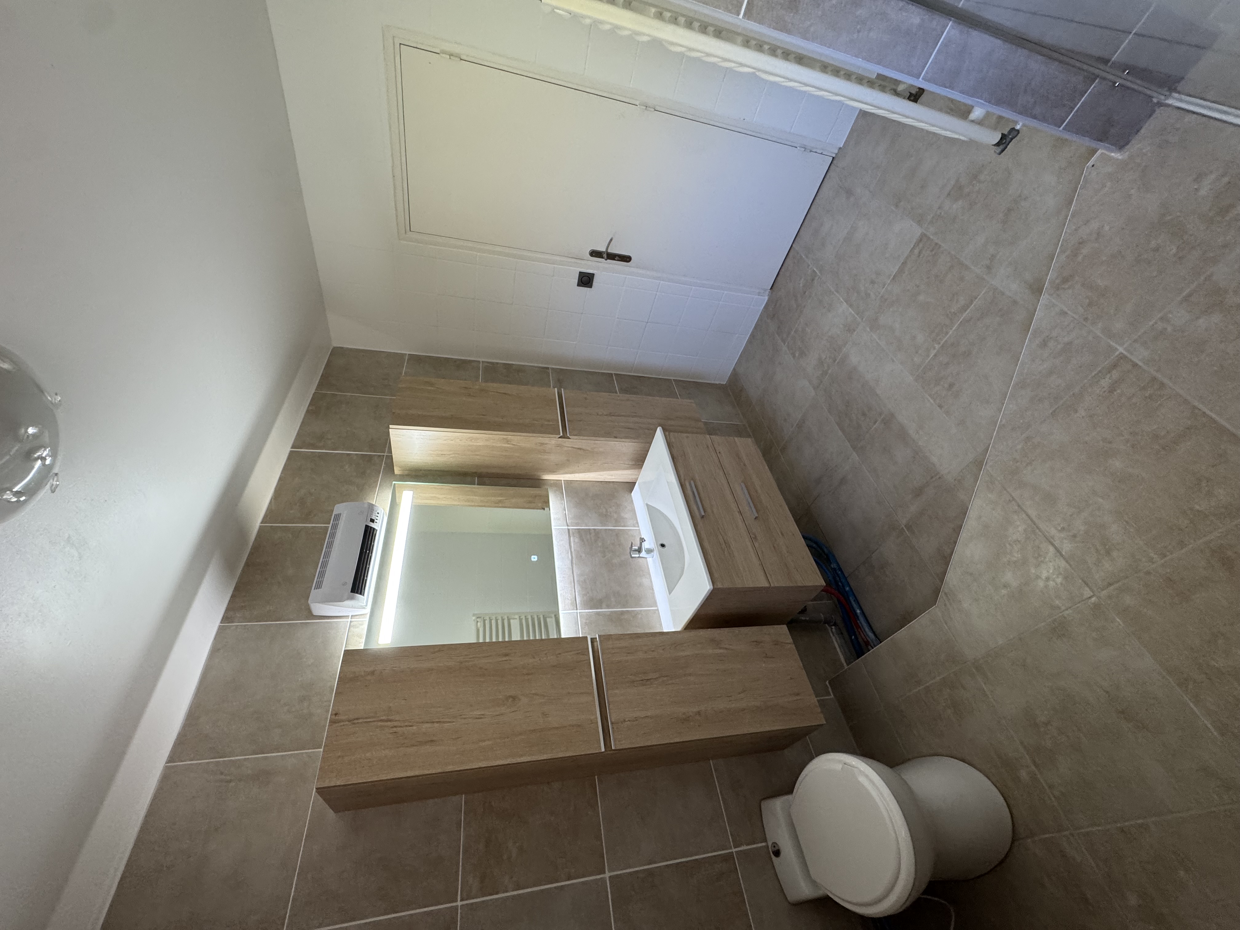 Rénovation complète salle de bain moderne