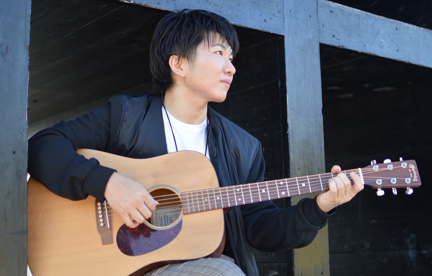 小笠原亘 ギター演奏