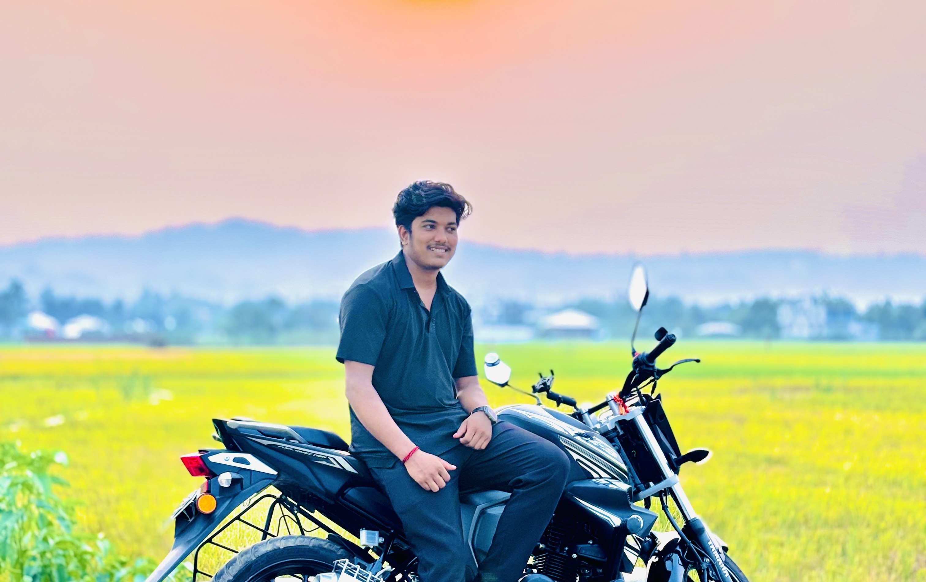 Ariyan Sone - Digital Entrepreneur