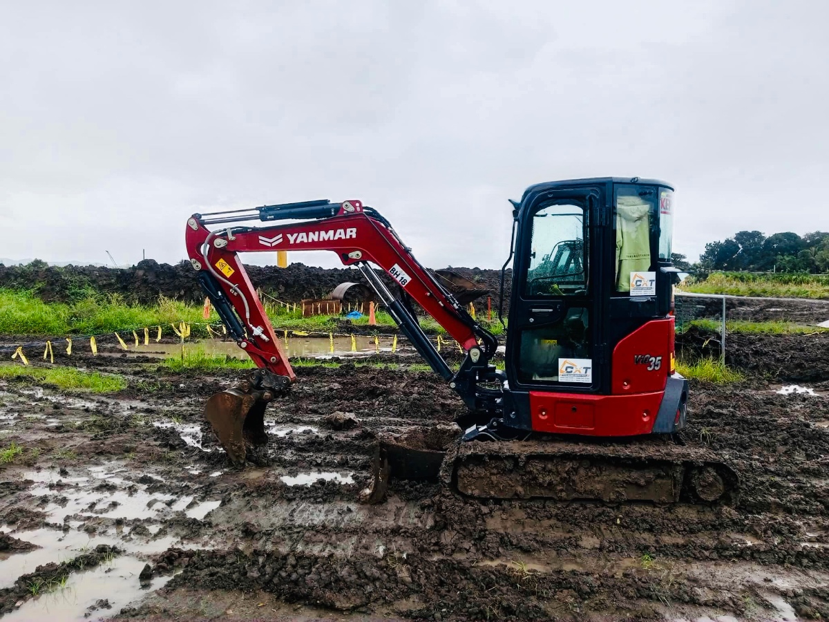 Yanmar Vio35-7 Mini Excavator (cabin type)
