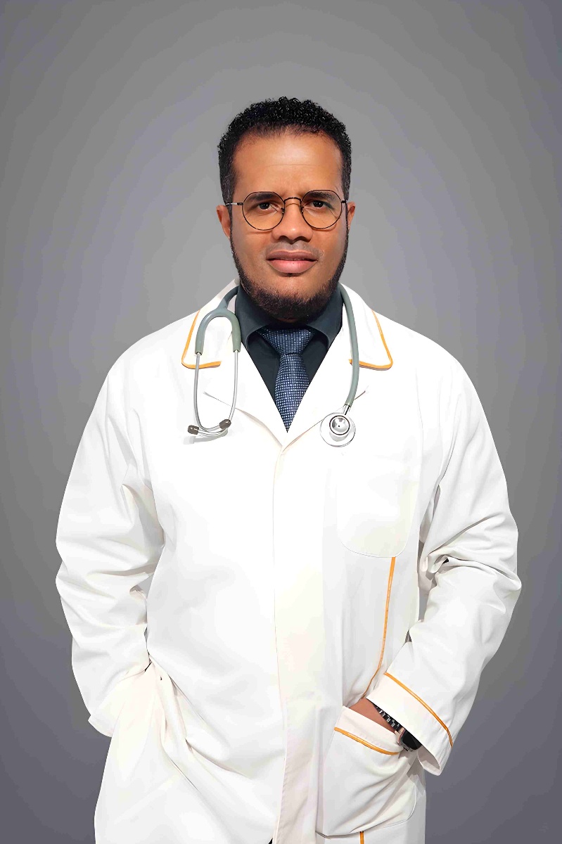 Dr. Elmo Brandão - Gastroenterologista