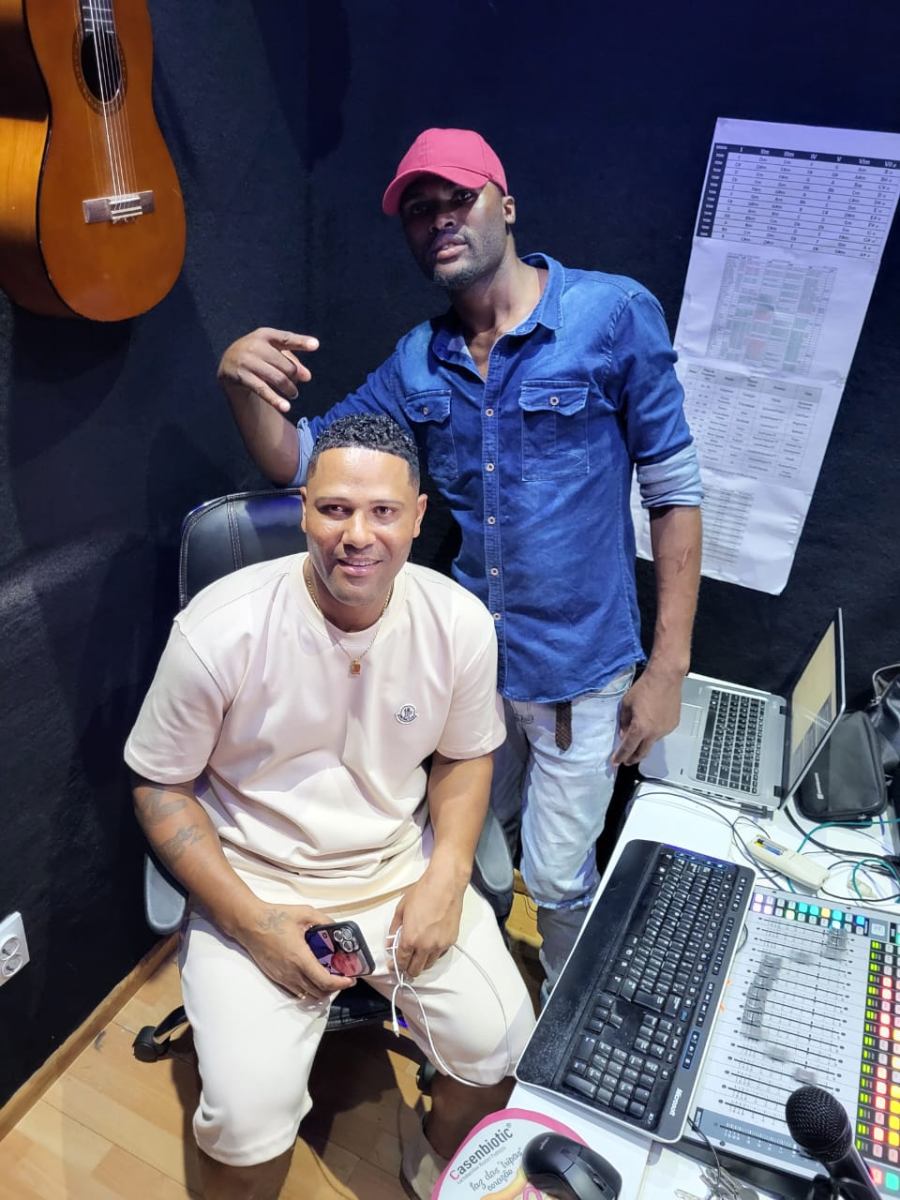 Equipa e Bastidores - Imagem 2