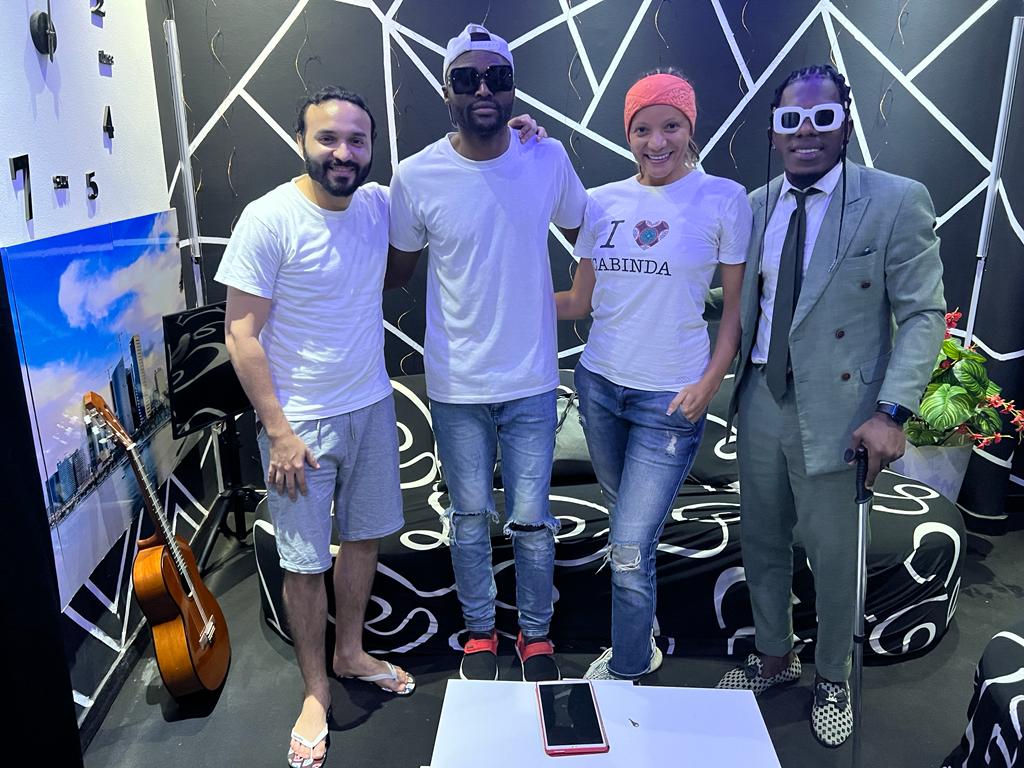 Equipa e Bastidores - Imagem 1