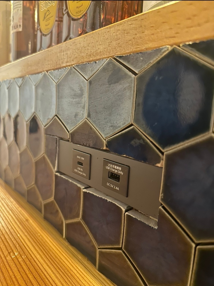 カウンターUSB充電ポート
