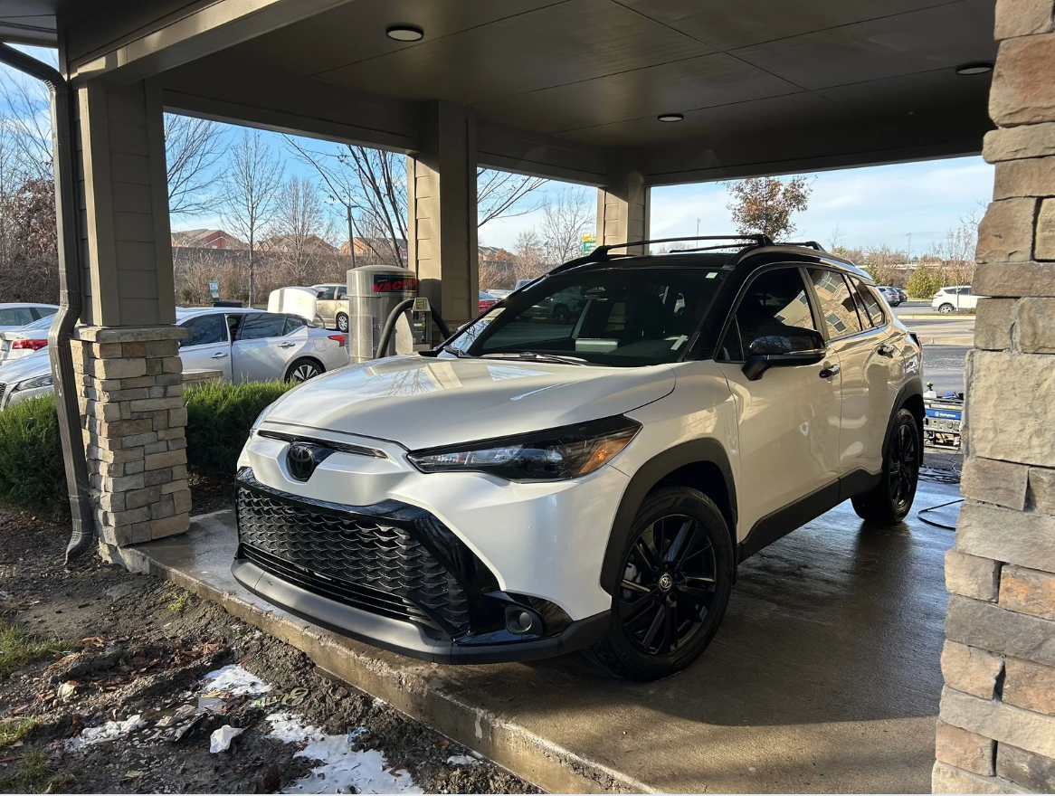 Exterior Detailing Transformation - Professional Kansas City car detailing