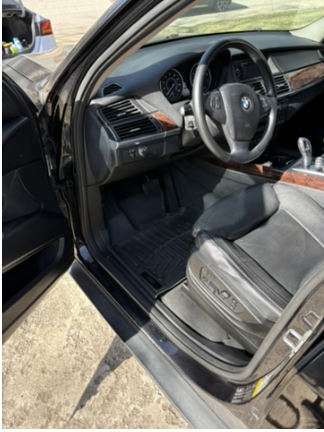 Interior detailing transformation