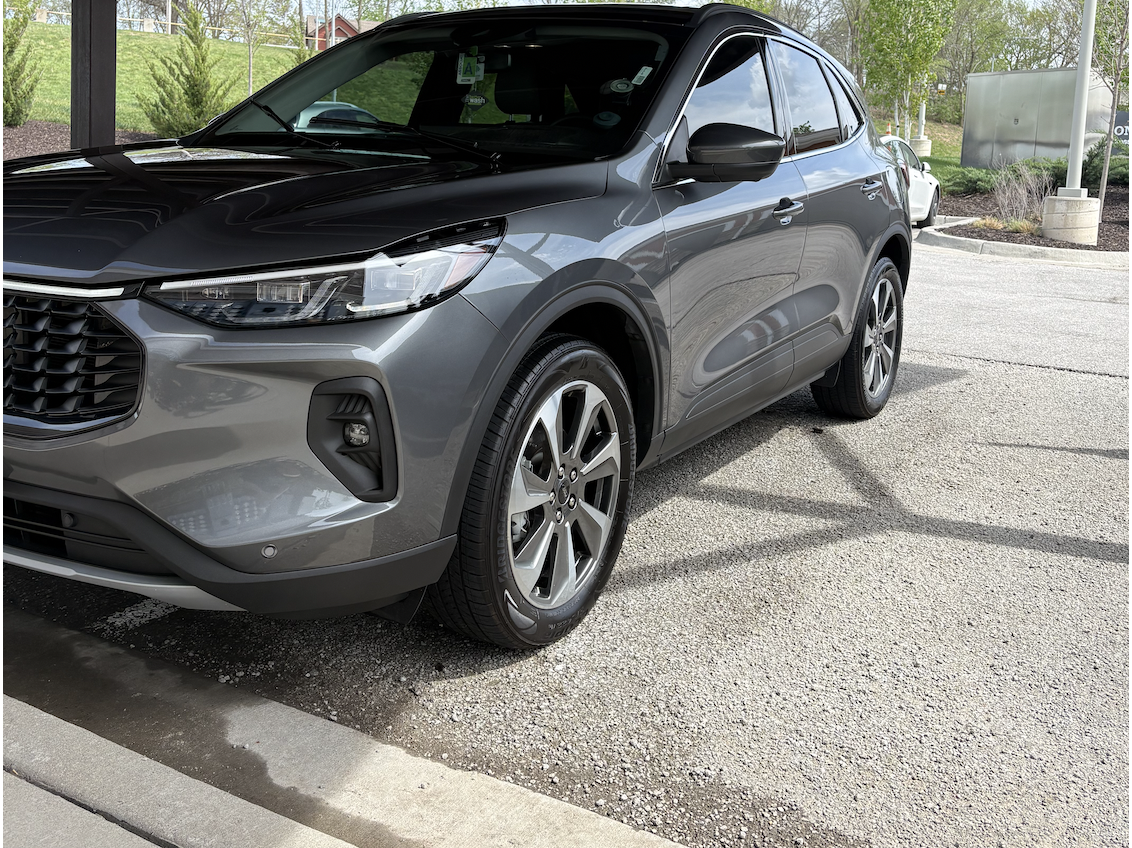 Complete Refresh Package - Professional Kansas City complete car detailing package