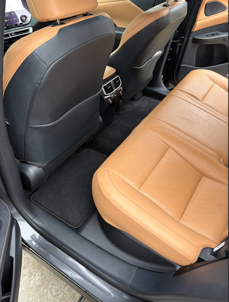 Luxury Interior Detailing Result - Professional Kansas City car detailing