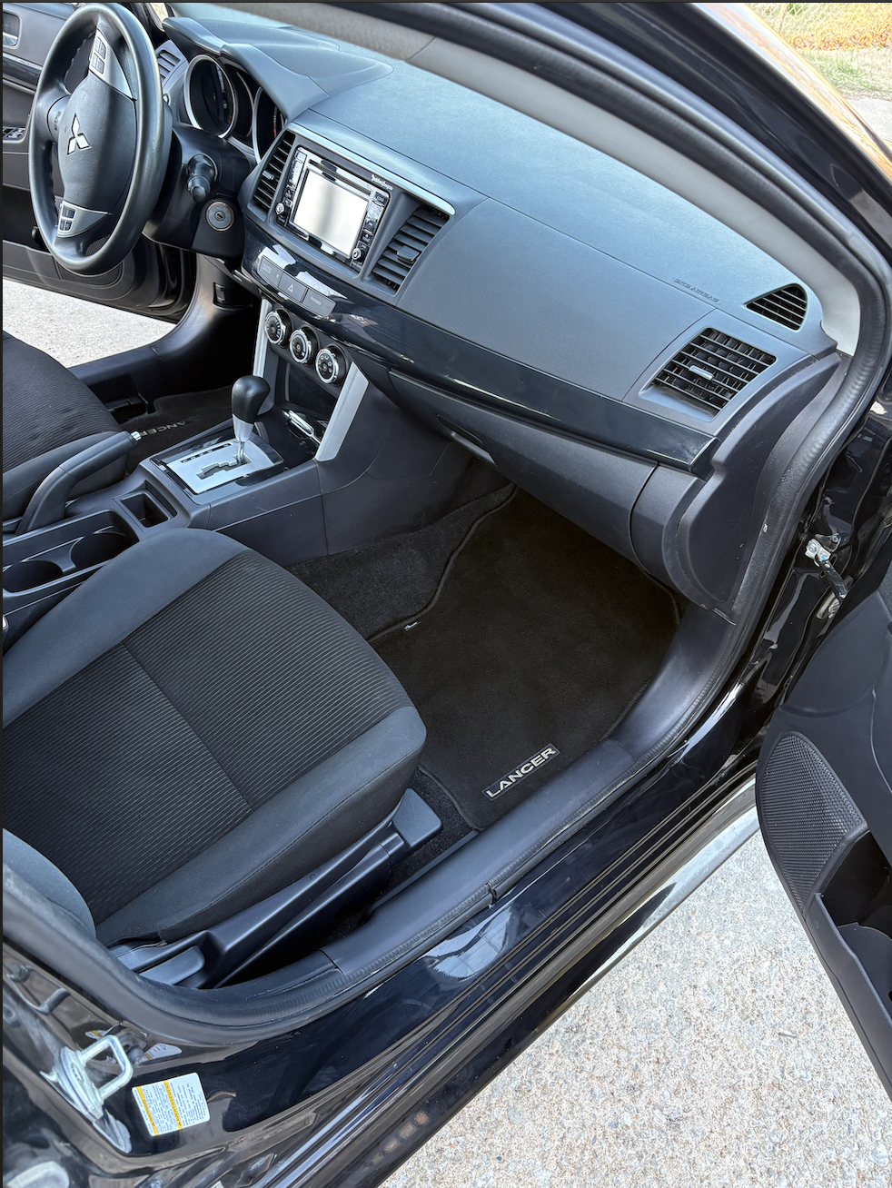 5 Signs Your Car Desperately Needs a Professional Detail