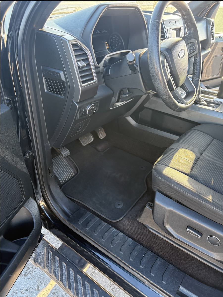 Professional Truck Interior Detailing - Professional Kansas City car detailing