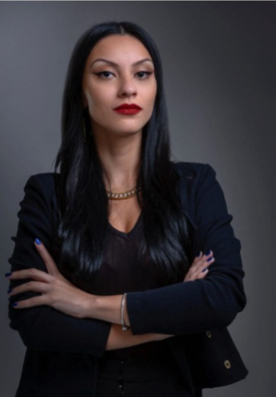 Dra. Ana Beatriz Salvador