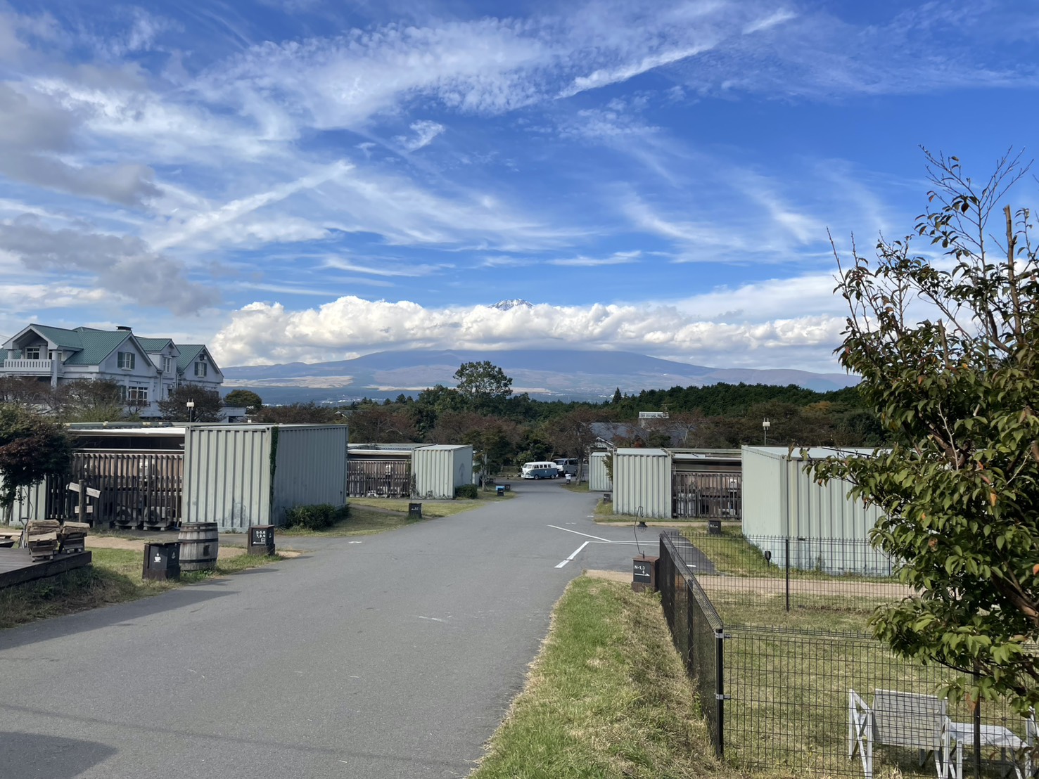 グランピング 藤乃煌 富士御殿場 施設全景