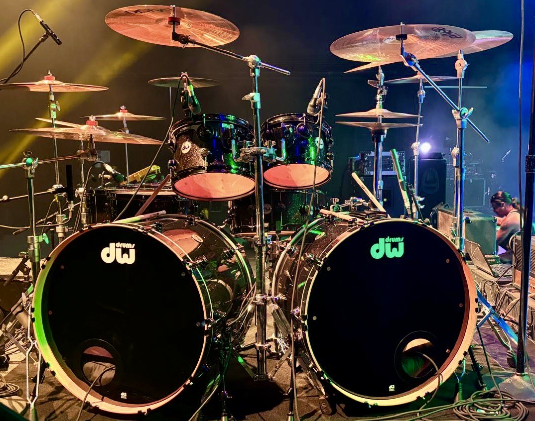 DW Collectors Black Ice w/ Black HW - Stryper Concert Setup