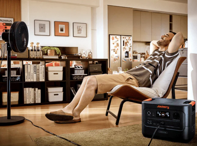 Jackery HomePower 3000 Solar Generator Jackery HomePower 3000 Solar Generator