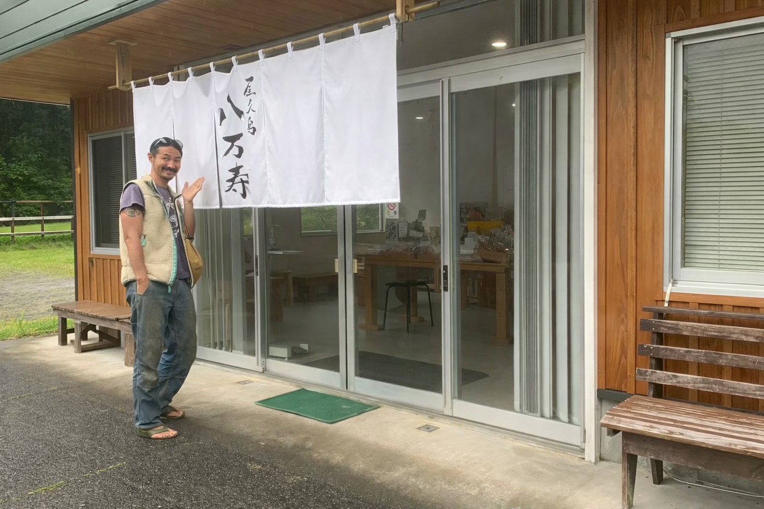 EARTH TRIBESとの連携および共同企画について