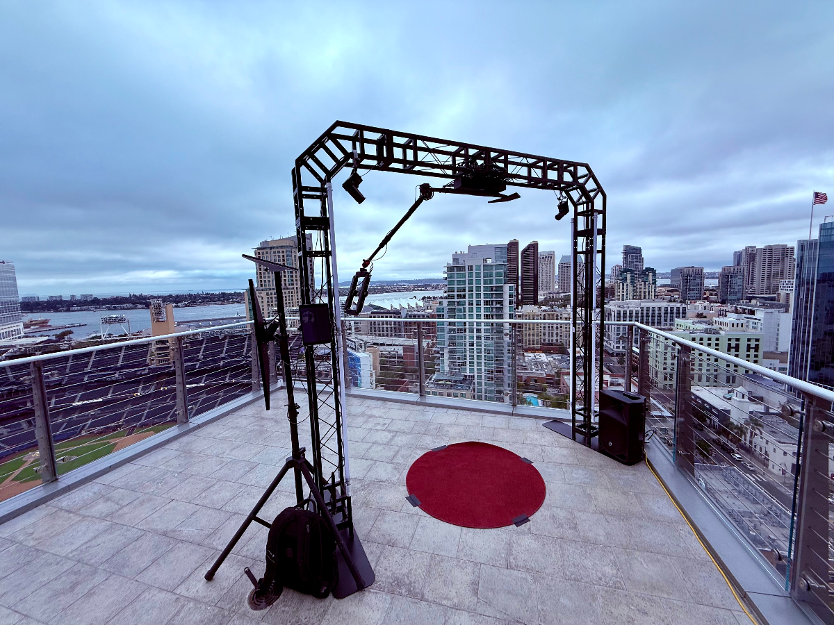 Overhead 360 booth at elegant wedding celebration