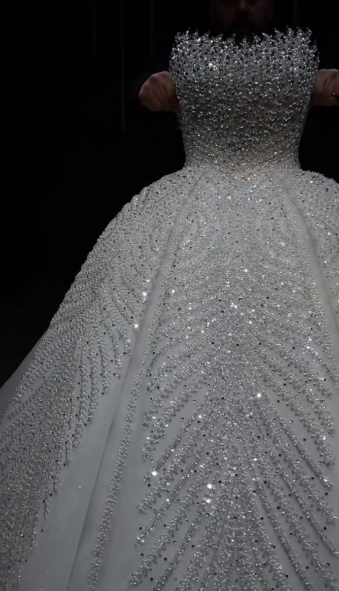 The $826,450 Diamond Cascade Wedding Dress Masterpiece