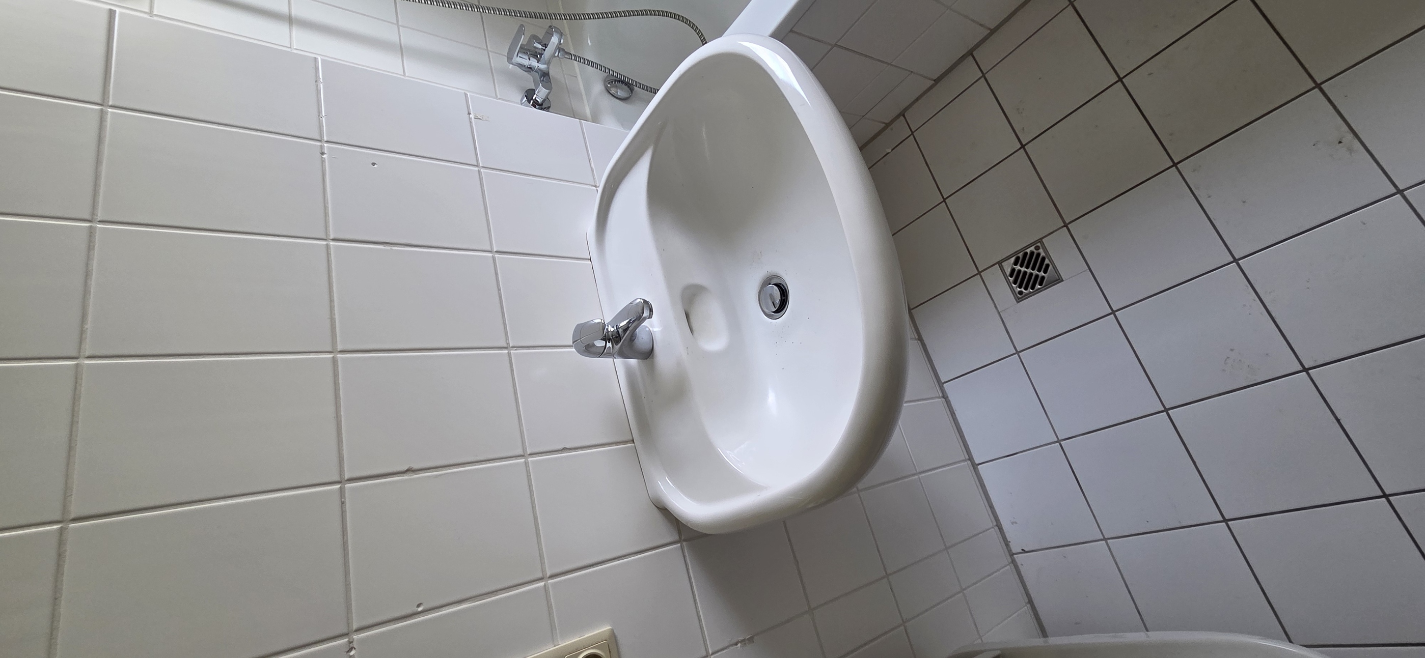 Armaturen & Anschlüsse Handwerker Berlin & Brandenburg | Allrounder Stelter