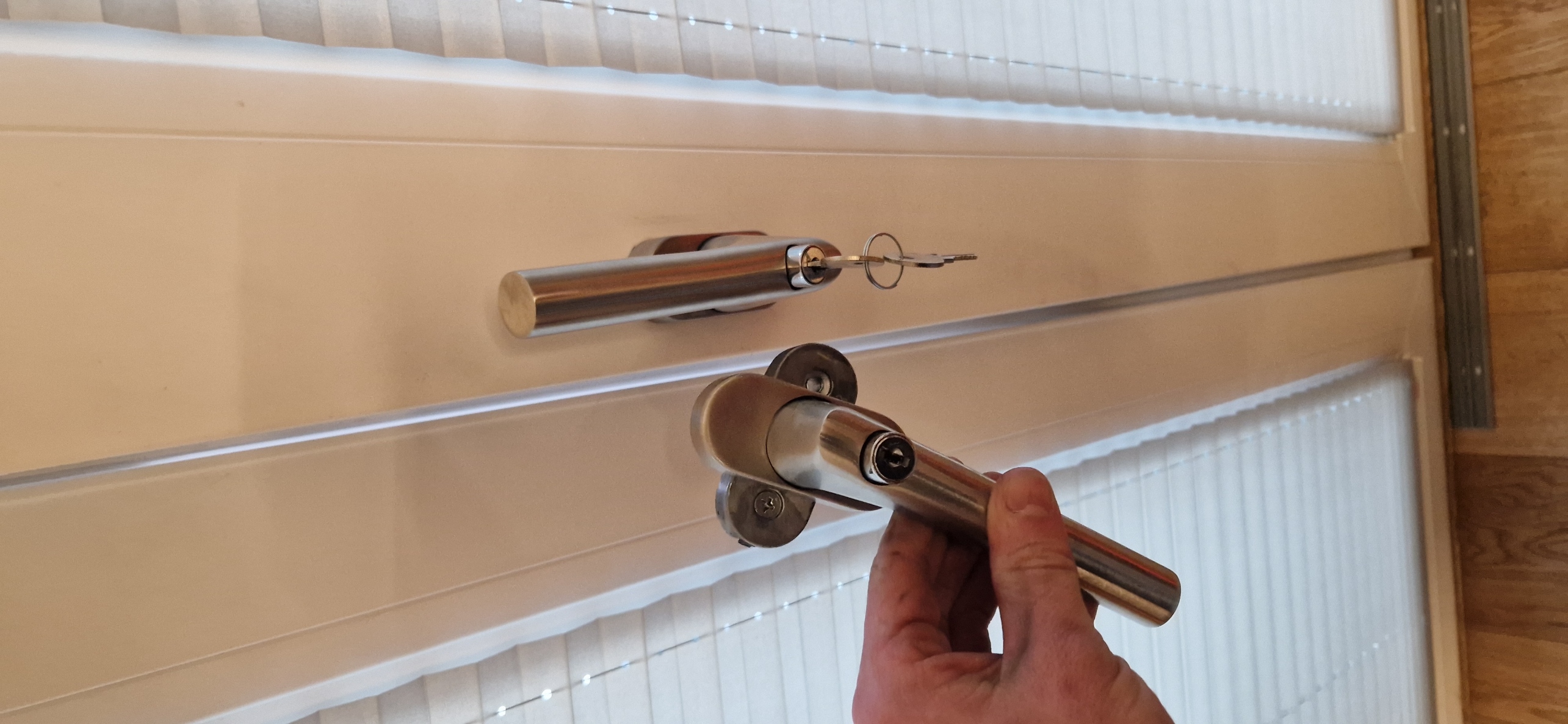 Türschlösser, Beschläge & Dichtungen