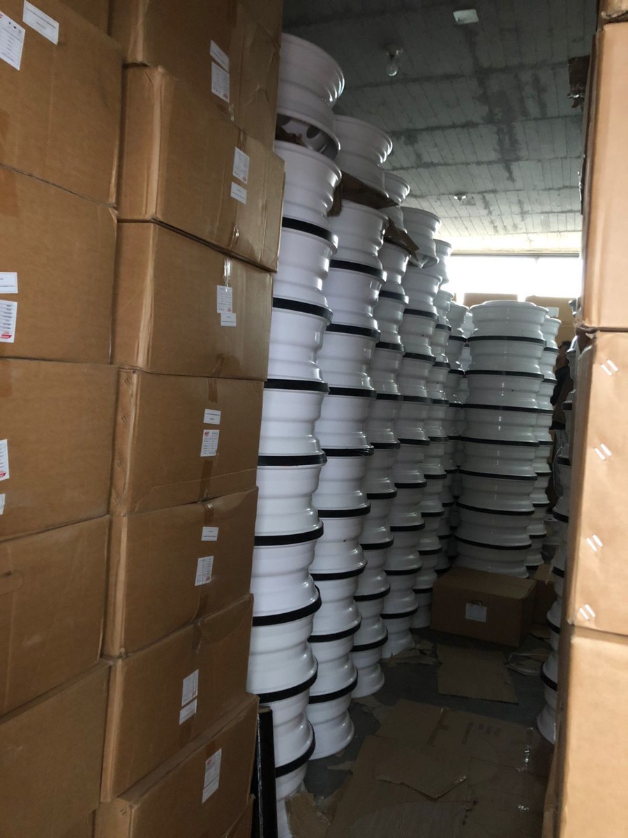 Bodega Milclor SAS Bogotá - Stock de Rines 22.5 para Tractomulas