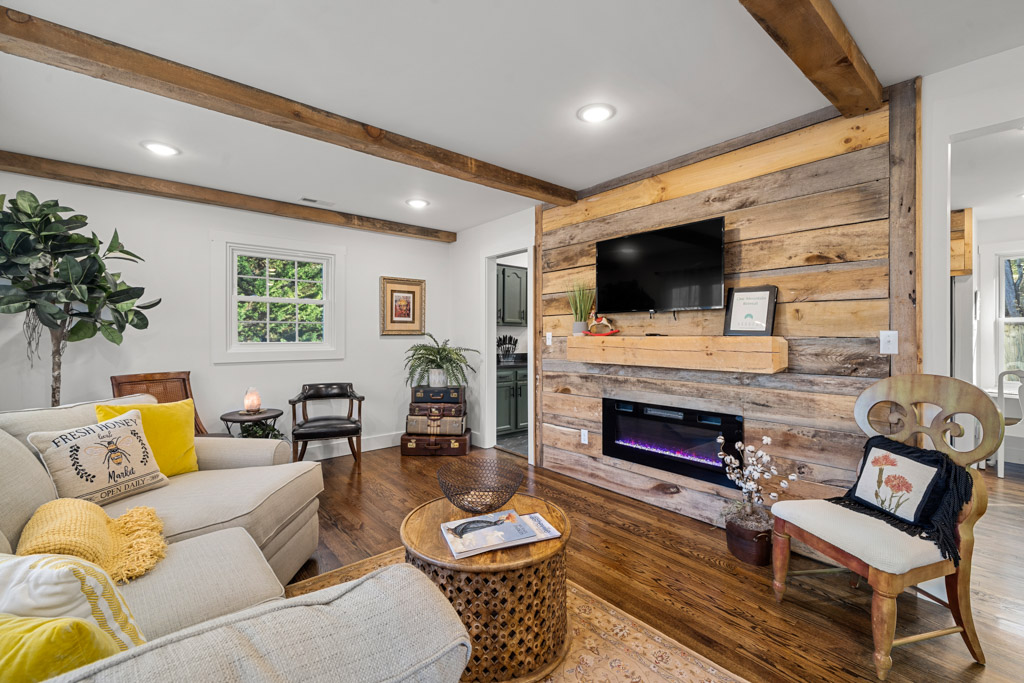 Executive team retreat in luxury mountain retreat