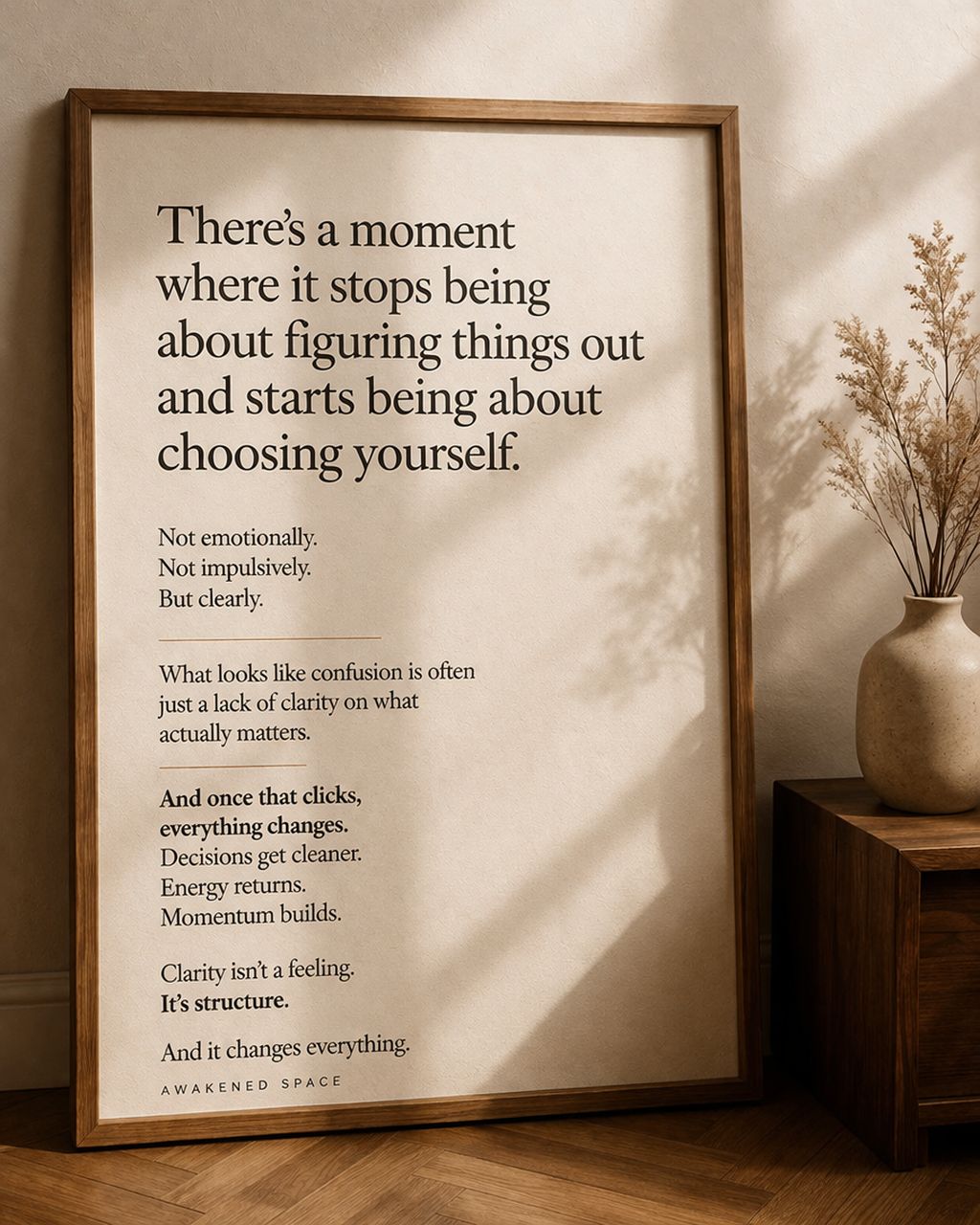 Minimal still life — space for inner alignment and grounded self-leadership