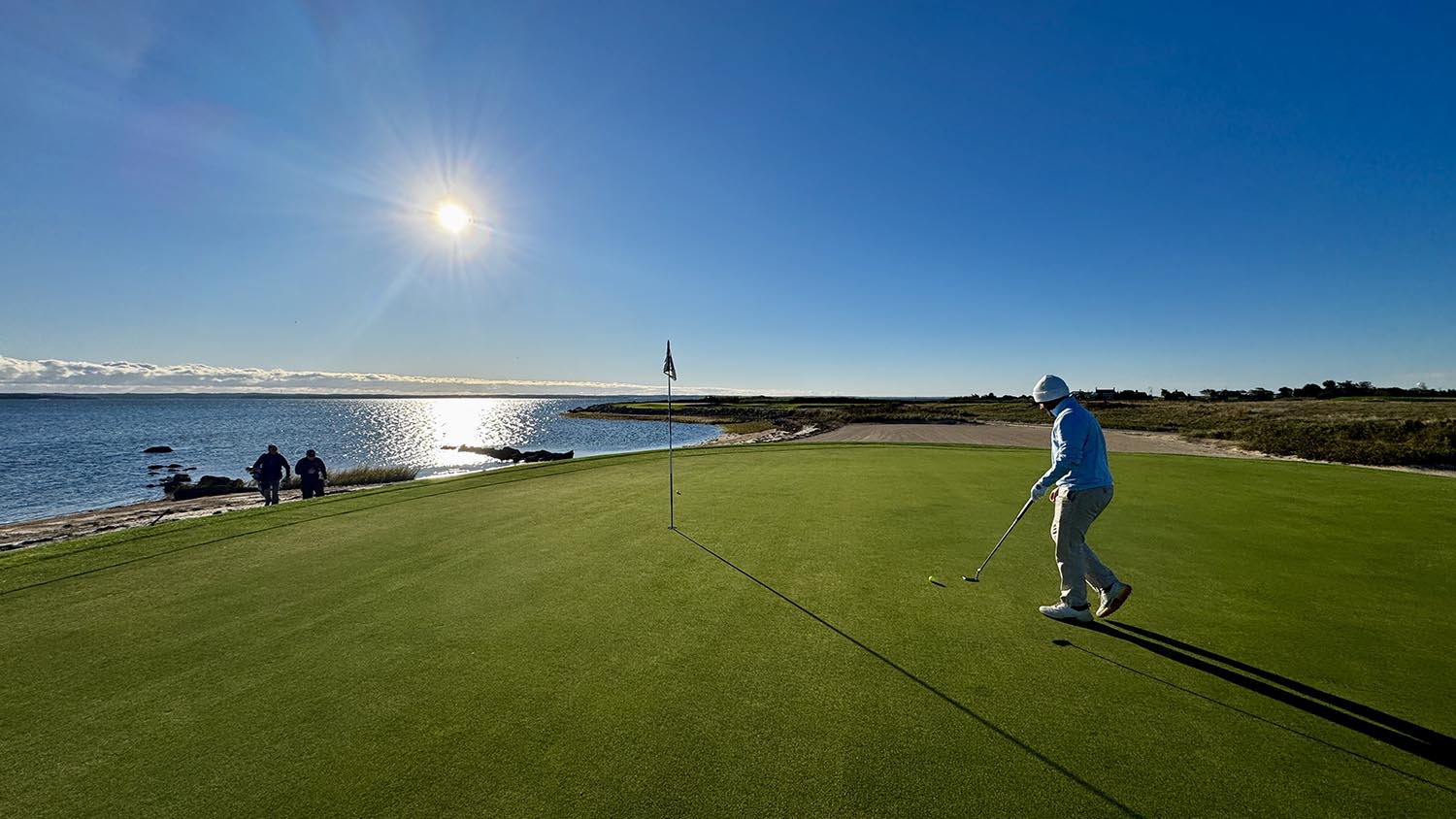 Approach to the 2nd green at Kittansett Club