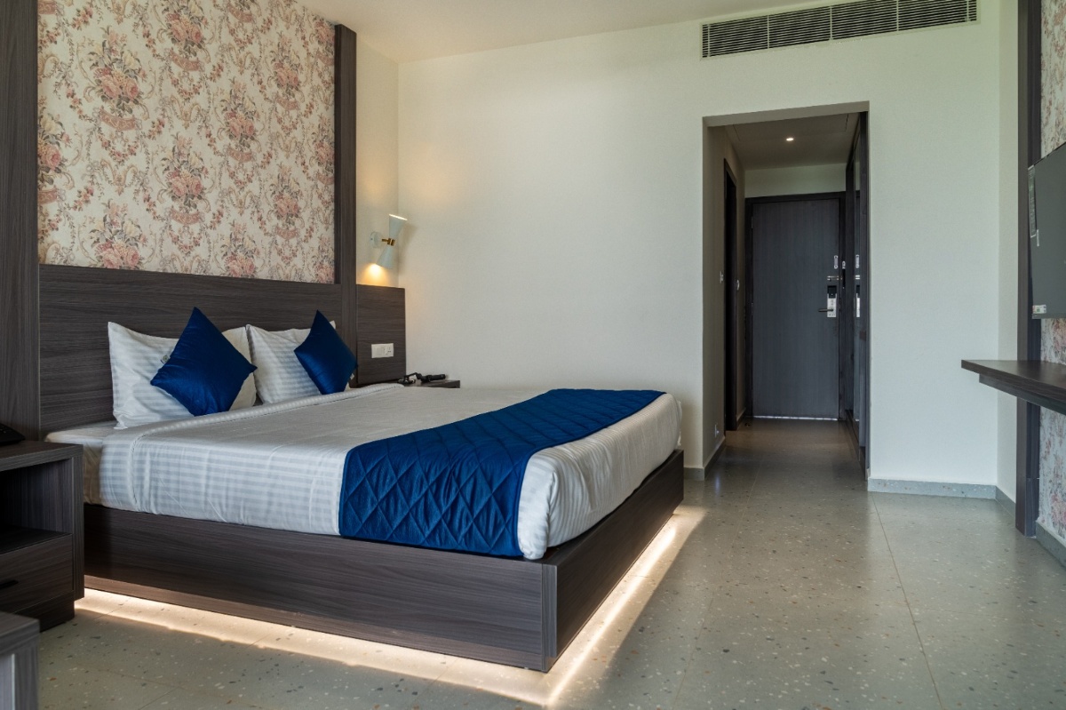 Houseboat Experience