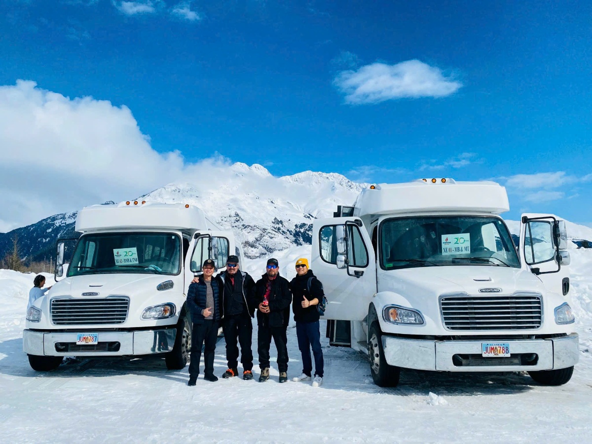 Đội xe du lịch chuyên nghiệp