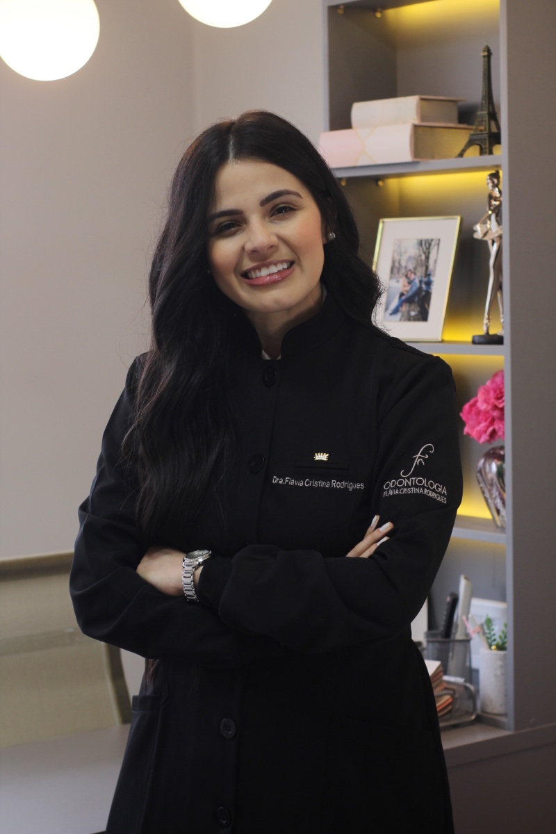 FR Odontologia - Dra. Flávia Cristina Rodrigues