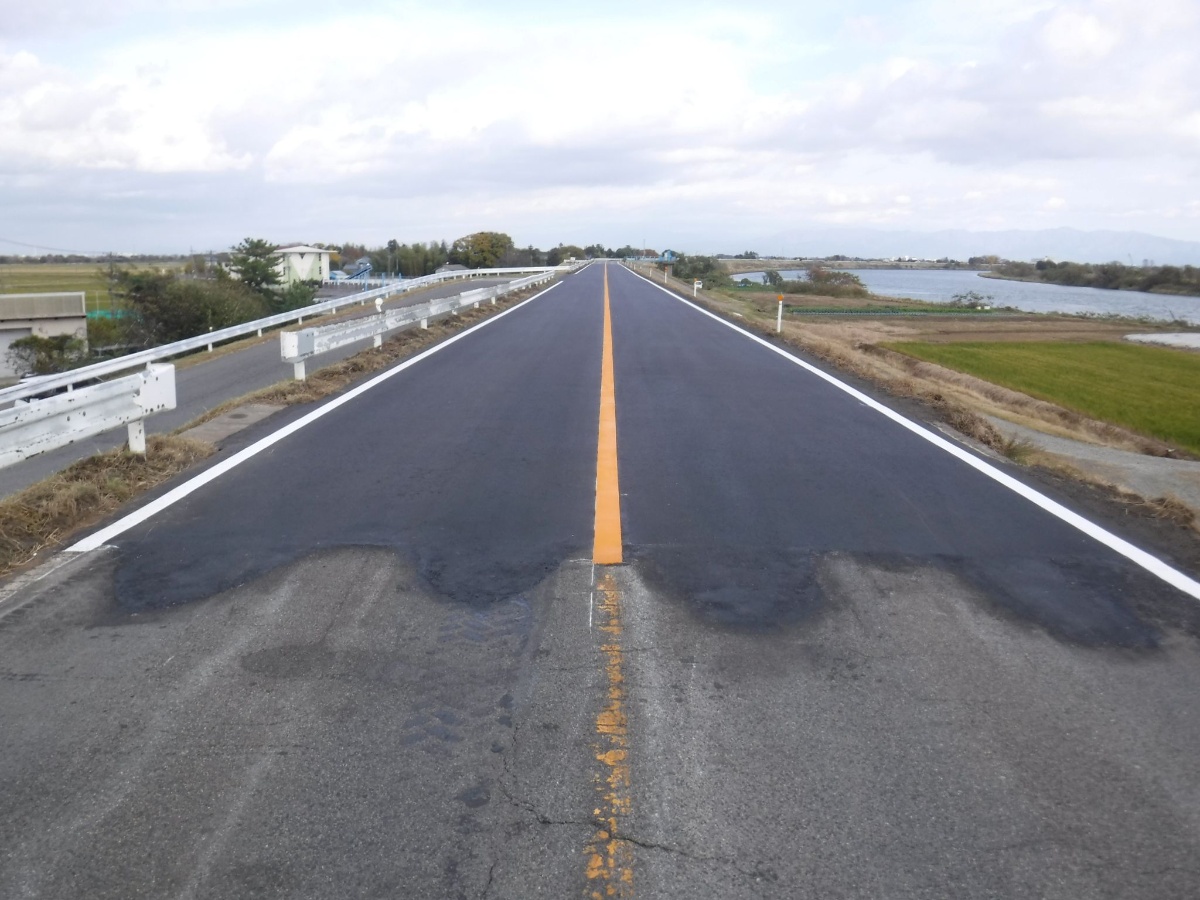 江建第19号-主要地方道新潟小杉三条線(舞潟地内)舗装修繕工事