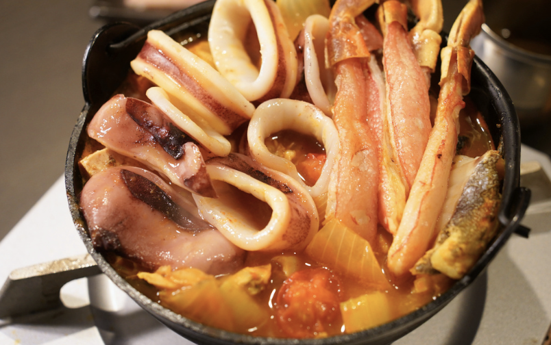 Japanese Bouillabaisse Dashi Hot Pot