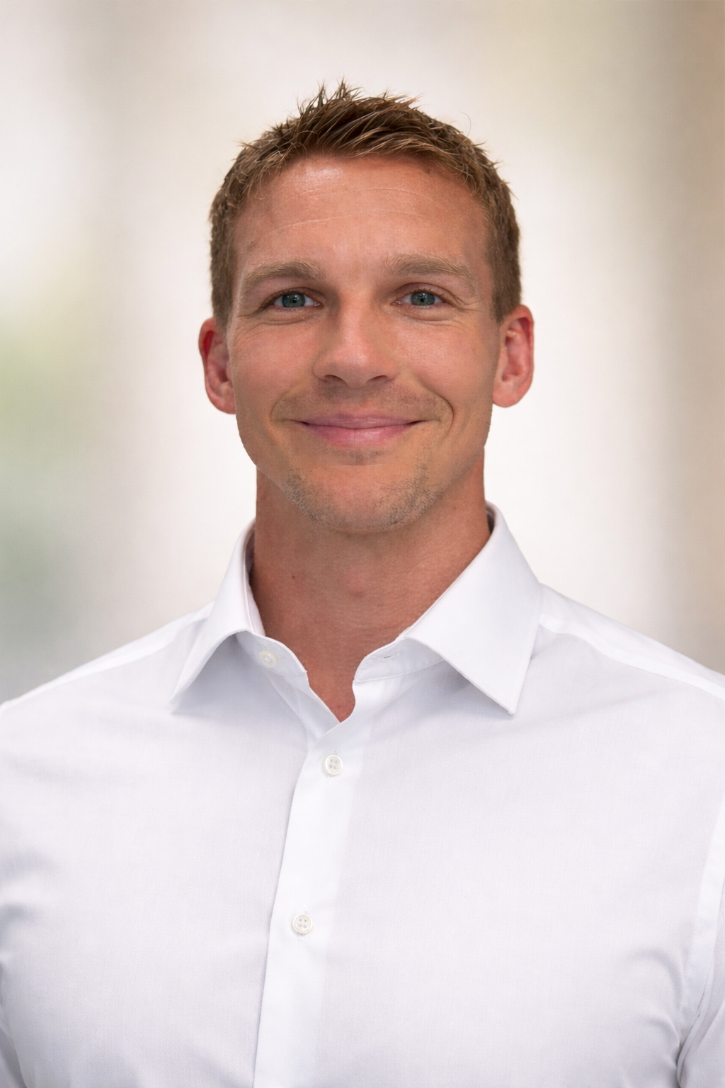 Marcus Nichols, PROGRAM MANAGER - Program Coordination & Client Success Marcus Nichols - Program Manager at New Existence Recovery