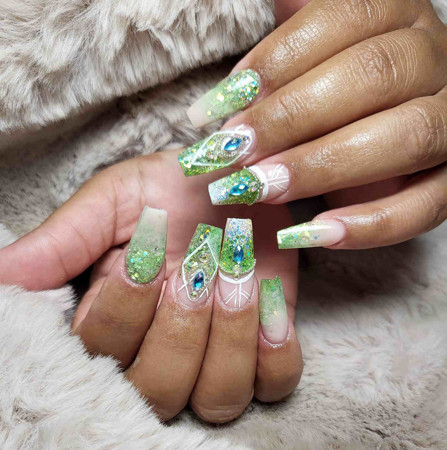 Onglerie — extensions et nail art Nelia Beauty