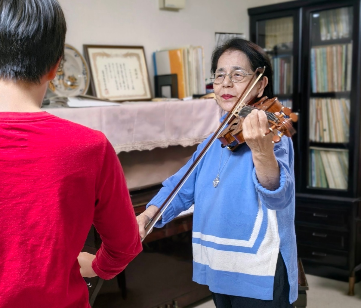 矢谷和子バイオリン教室 レッスン風景