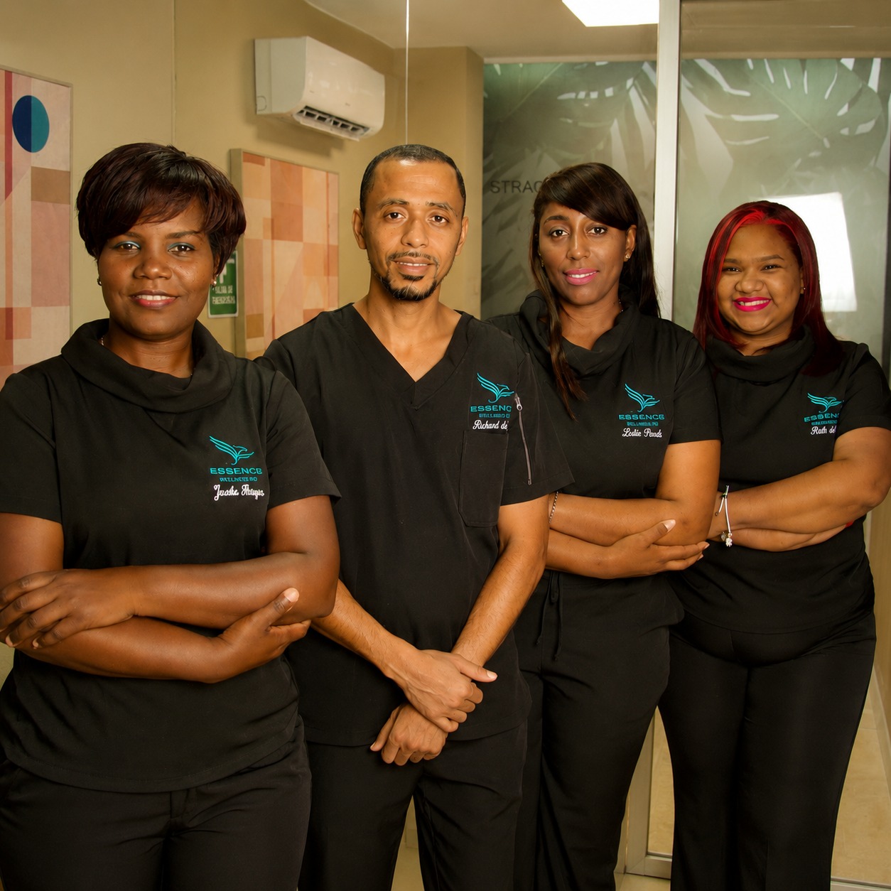 Equipo Essence Wellness Spa