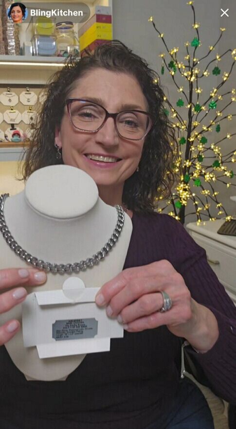 Heather Daugherty, BlingKitchen founder and Bomb Party mentor — join her Ohio-based team