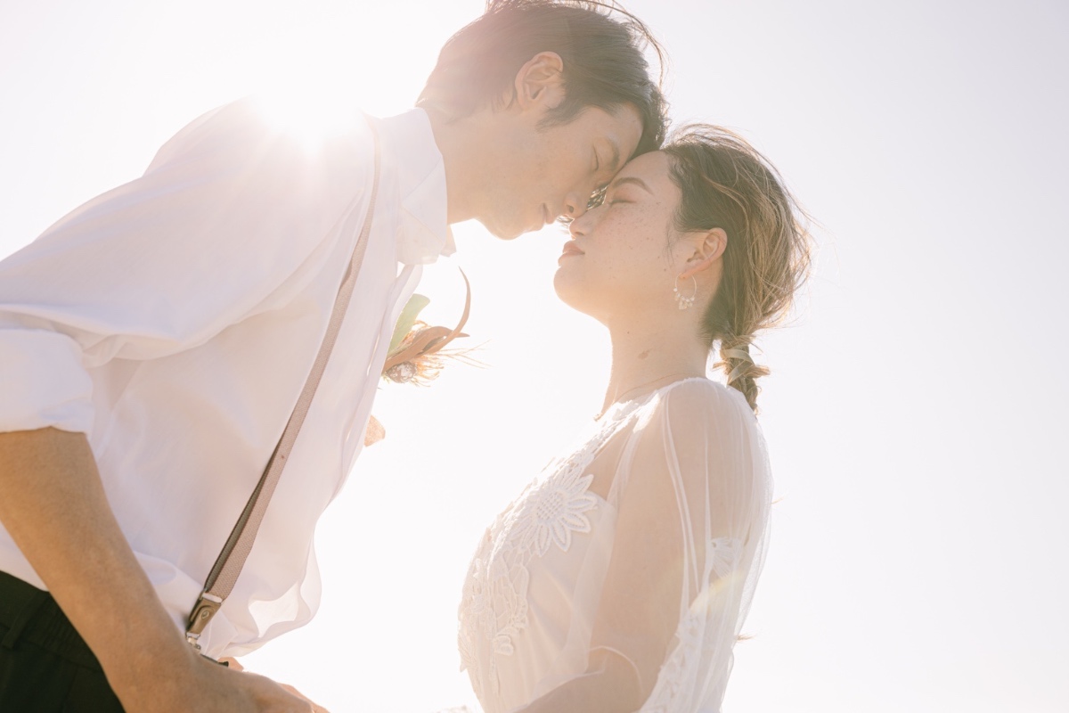 Bride on Kamakura Beach
