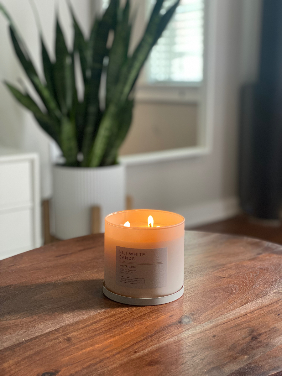 Modern minimalist residential interior design