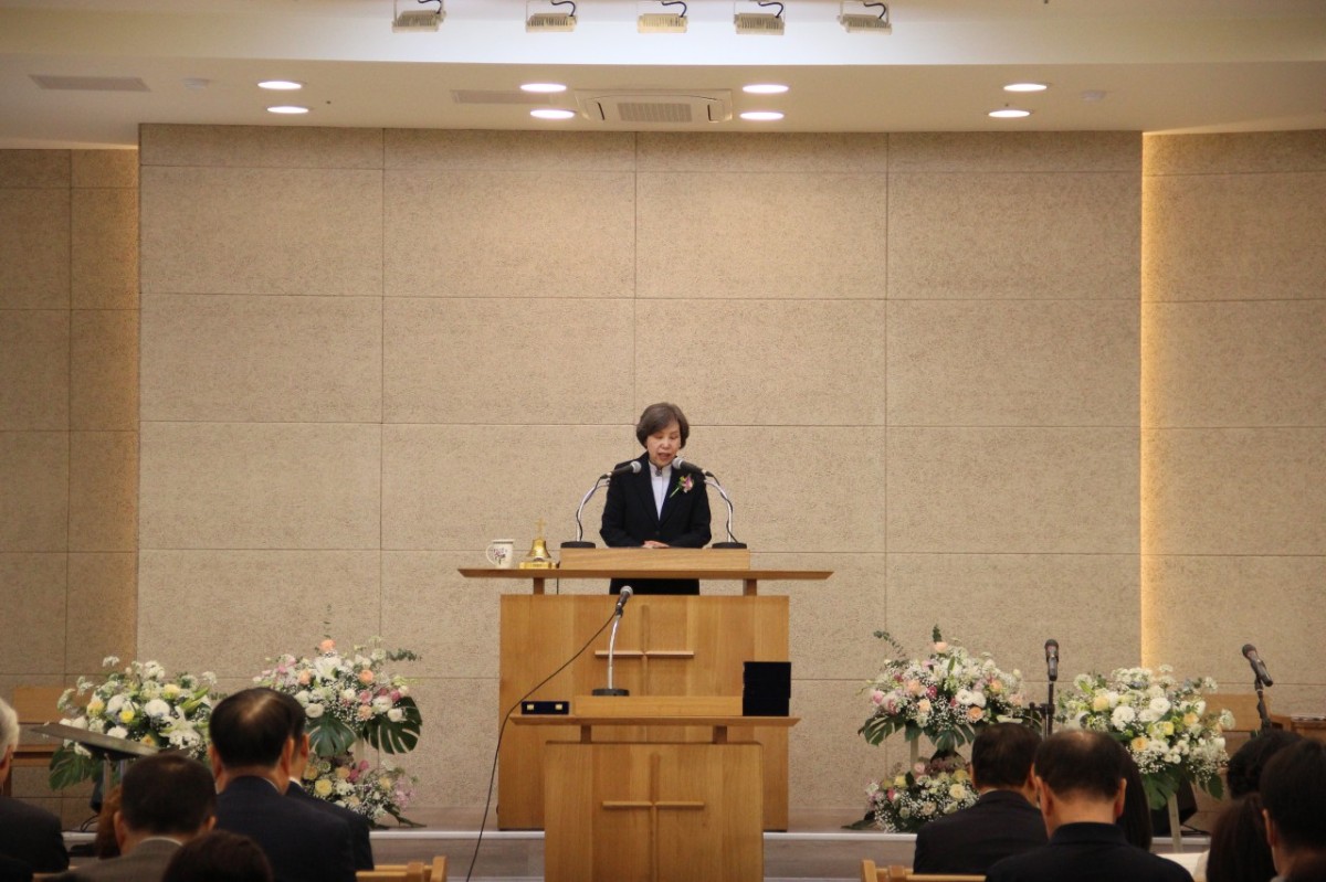 송도산울교회 서영임 담임목사 서영임 담임목사 설교 모습