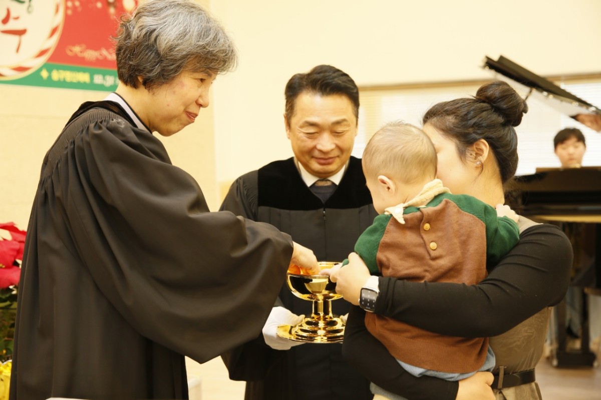 유아세례식 송도산울교회 유아세례식 현장