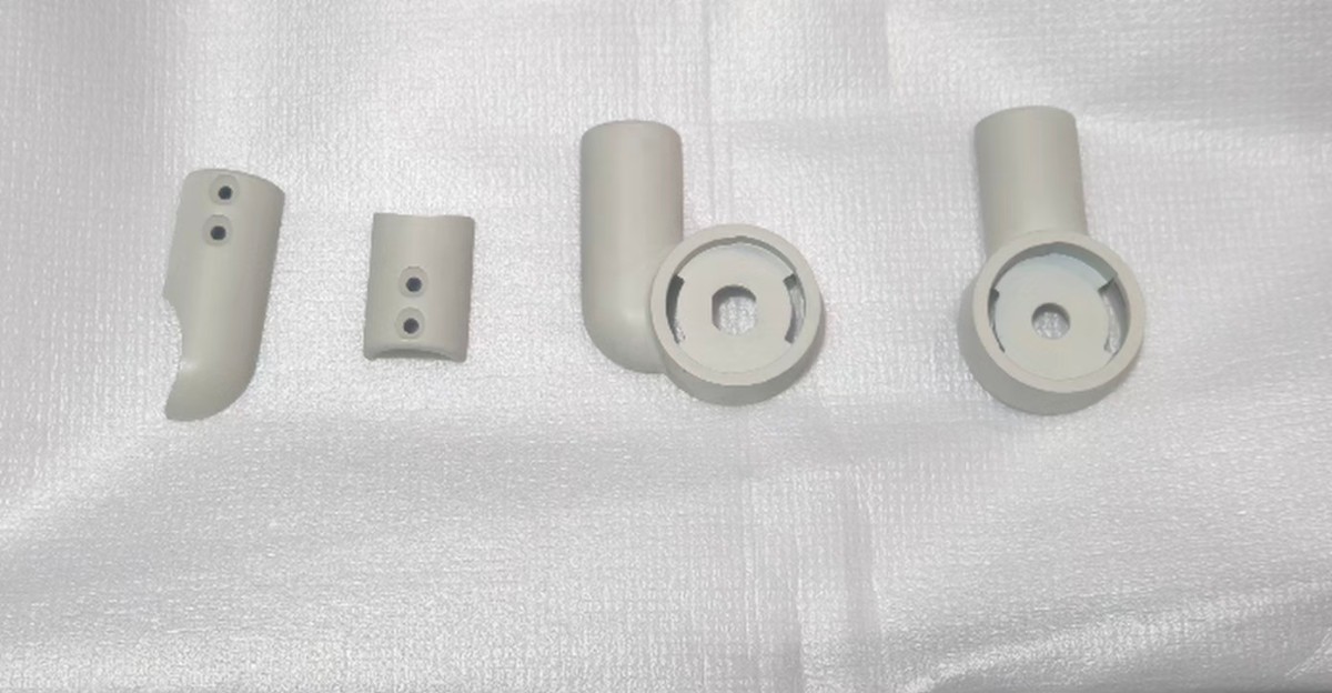 정밀 부품 액체도장