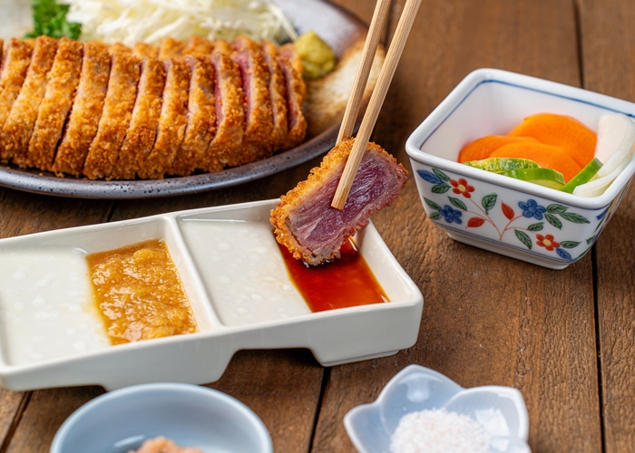 다이몬 규카츠 장인의 조리 과정