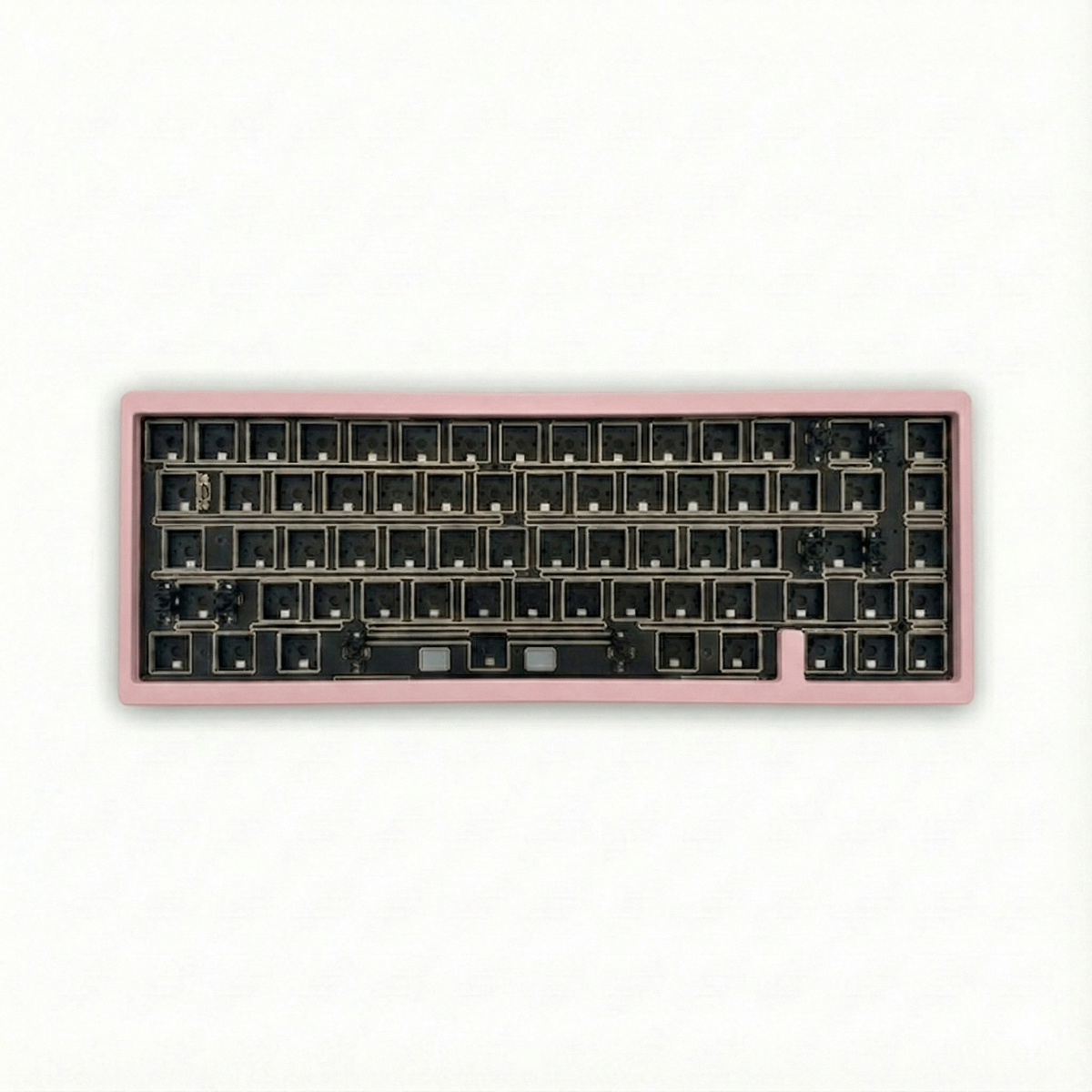 Różowa obudowa klawiatury