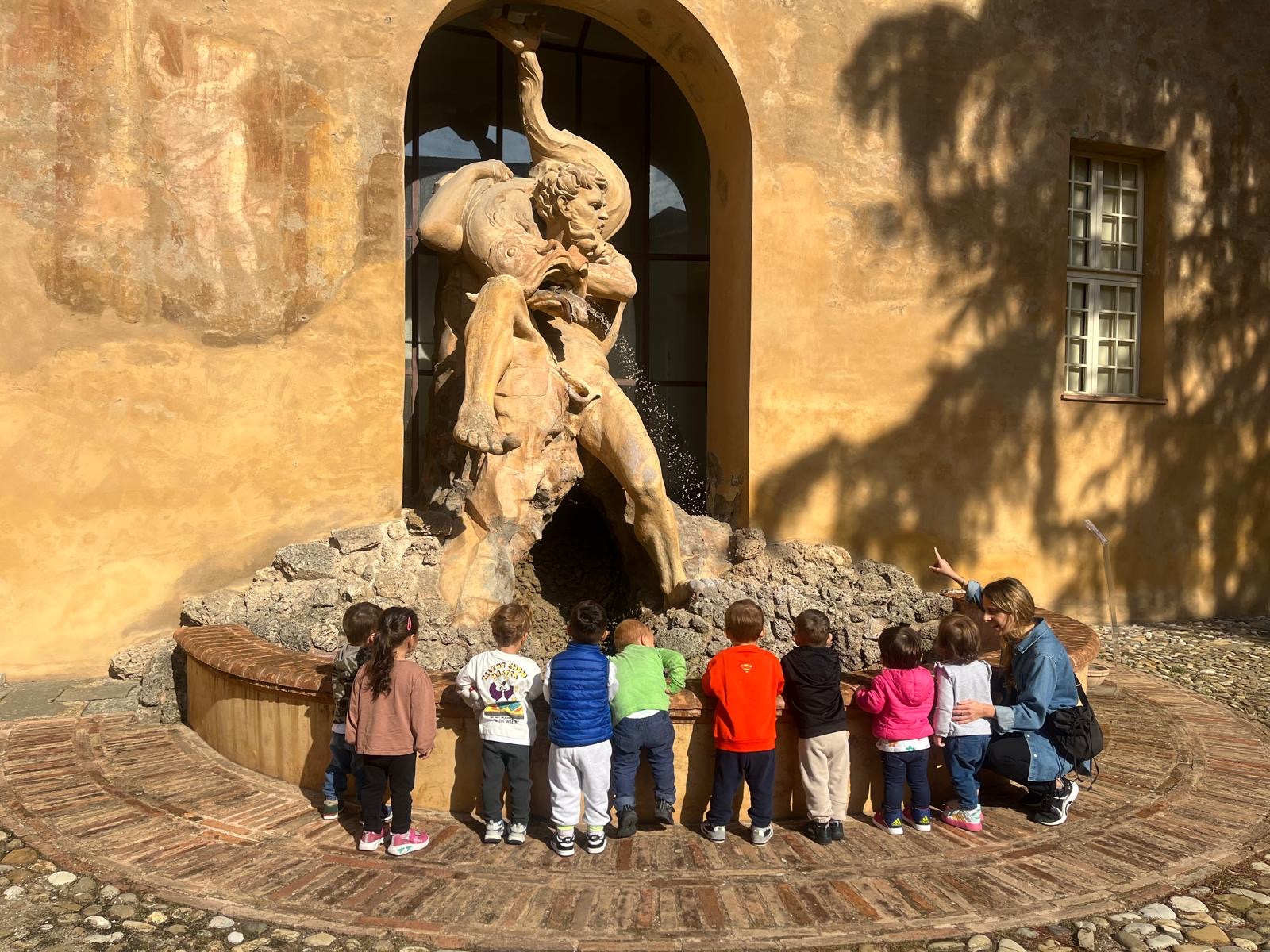 Bambini al nido La Sauve Garde