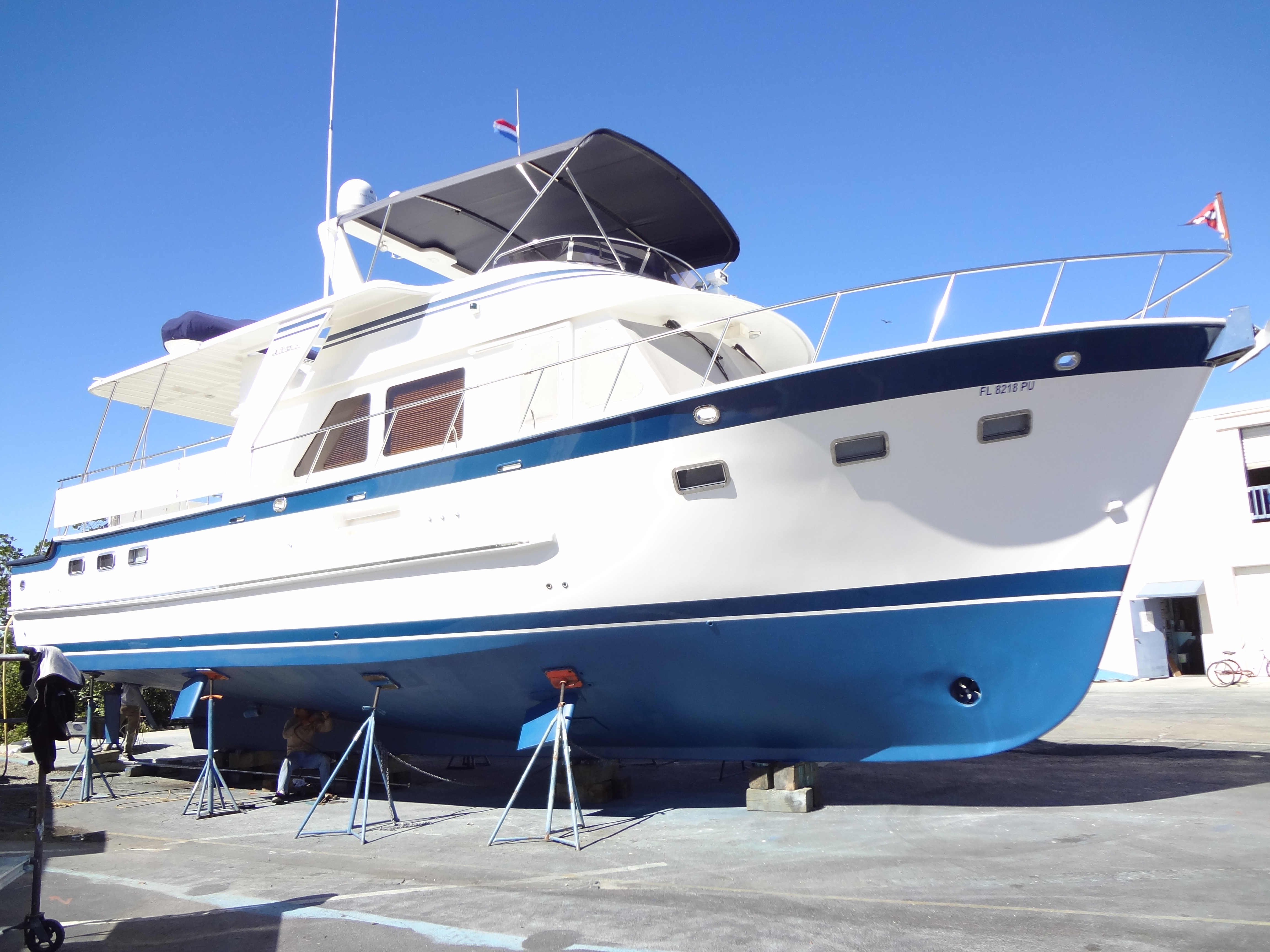 DeFever 50 — Gyro-Gale Electronic Gyro Control Unit DeFever 50 with Gyro-Gale boat stabilizer installed